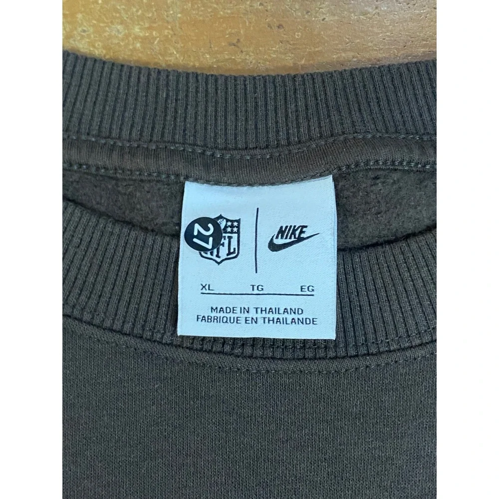 NWOT Nike Cleveland Browns Sweatshirt Women XL Oversized Cropped NFL Graphic
